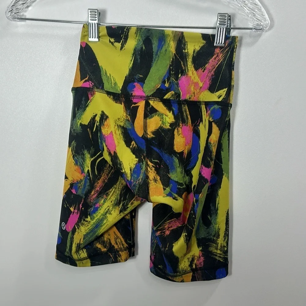 Lululemon Women’s Wonder Train HR Short 7” Contour Fit size 2